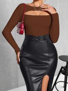 INAWLY Women's Fashion Solid Color Asymmetrical Metal Ring Hollow T-Shirt