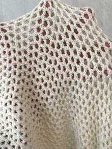 Sunnyshic Bộ 2 món áo len hở vai tay raglan gợi cảm kèm chân váy mini xẻ tà bên hông cho kỳ nghỉ của nữ - Màu be - Xem 5