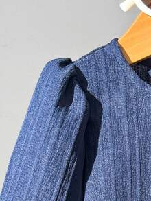 SHEIN Playful Pals Baby Girl Spring/Autumn Back To School Casual Fashion 2-Piece Set, Navy Blue Solid Color Shirt With Ruffle Hem And Wave Texture Fabric Paired With Navy Blue Casual Pants, Cute And Simple Outfit For Daily Outings And Photo Shoots Fall Winter - Royal Blue - View 6