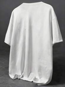 Manfinity Dauomo 热门推荐：简约朋克暗黑街头风鬼手印花男士T恤，适合一年四季的街头时尚男士。 - 彩色 - 查看 2