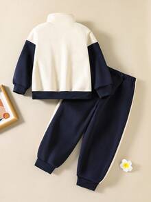 SHEIN Genkimix Kids 2pcs/Set Young Boy Fuzzy Patchwork Contrast Color Sweatshirt And Pants, Suitable For Autumn/Winter - Multicolor - View 2
