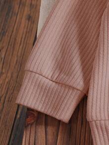 SHEIN 2pcs Baby Girl Outfit, Minimalist Design, Lapel Spring Suit, Cute 2 Pieces Set, 5-12 Months