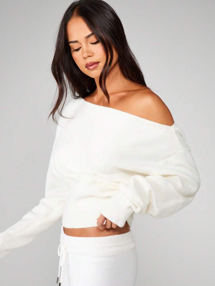 MISSGUIDED Off Shoulder Chunky Knit Sweater With Ribbed Cuffs And Hem For Casual Winter Comfort