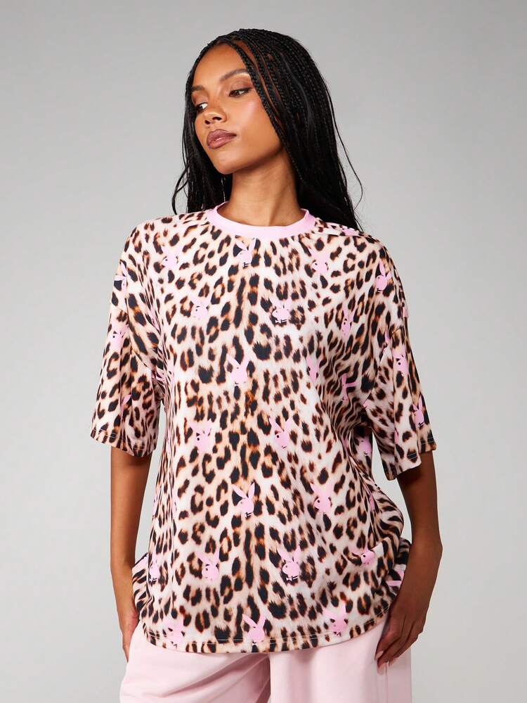 Missguided x Playboy Leopard Print Oversized T-Shirt With Short Sleeves And Crew Neck For Casual Everyday Wear