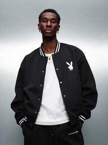 PLAYBOY X SUMWON 宽松版型厚重校队夹克，带有兔子标志和罗纹饰边，适合学院风秋冬休闲外套 - 黑色 - 查看 4