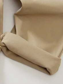 男童卡其色连体衣，黑白条纹领口，多口袋设计，实用又可爱，适合日常穿着、旅行、上学、探访等场合。 - 卡其色 - 查看 6