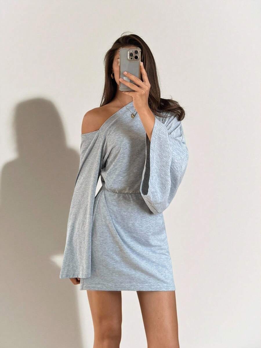 SHEIN Tall 女士时尚通勤纯色不对称领喇叭袖迷你连衣裙，露肩，俱乐部连衣裙，女士秋季连衣裙 - 灰色 - 查看 1