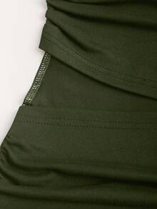 Sweetra 女式性感修身露肩金属扣迷你连衣裙 - 軍綠色 - 查看 3
