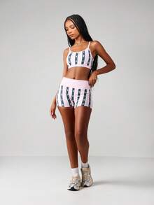 Missguided x Playboy 条纹印花文胸和短裤套装，适合夏季家居服 - 彩色 - 查看 5