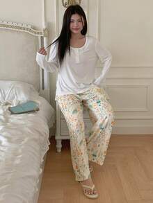 Dazy Plus 2 piezas Conjunto de ropa de casa de moda para mujer de talla grande, blusa blanca y pantalones con estampado floral, se puede usar en exteriores, ropa de otoño e invierno - Blanco - Ver 6
