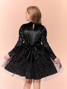 SHEIN 1 chiếc váy dệt kim cổ tròn tay dài có viền hoa thêu gân cho bé gái, ngọt ngào và nữ tính, mùa thu - màu đen - Xem 2