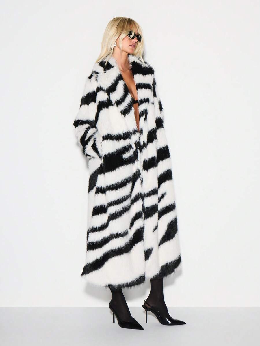 KIZN 斑马纹仿皮草超长外套长袖冬季外套个性单品 - 彩色 - 查看 1