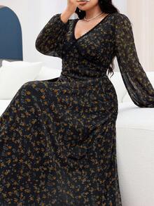 Modelyn 大码女式碎花蕾丝拼接V领长袖优雅连衣裙 - 黑色 - 查看 4