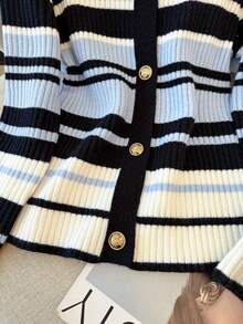 Regalyn كارديجان محبوك بألوان متباينة مخطط للنساء ذوات الحجم الكبير، شتوي