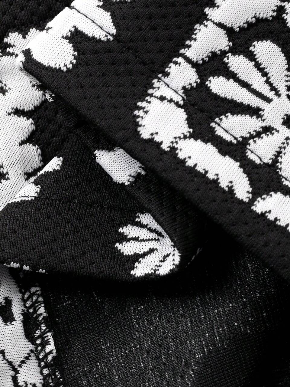 Vintage Black & White Contrast Jacquard Asymmetric Fitted Elegant Shorts For Women, Autumn/Winter