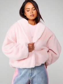 Missguided x Playboy 超大号短款人造皮草大衣，冬季街头时尚单品 - 淺粉色 - 查看 2