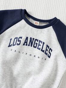 Cozy Pixies 2件套男童字母图案针织柔软圆领长袖套头衫和松紧腰裤 - 藏蓝色 - 查看 7