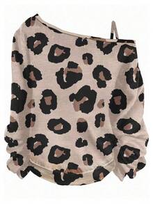 EMERY ROSE Asymmetrical Neck Long Sleeve Plus Size T-Shirt With Leopard Print Pattern And Stylish Fit Leopard Print Top Animal Print Top One Shoulder Top One Shoulder Leopard Top Leopard Top Cheetah Top Animal Print BlouseIn , - Multicolor - View 4