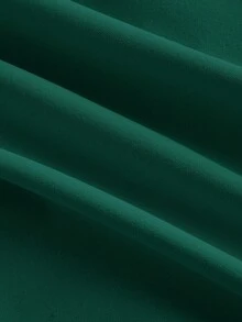 SHEIN X Hannahelzahed SHEIN MOD 橄欖綠胸針裝飾不對稱領口抓皺魚尾洋裝，單肩優雅洋裝 - 墨綠色 - 查看 4