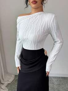 Modelyn French Elegant Oblique Shoulder Black & White Patchwork Decorative Button Women Dress - Black and White - View 3