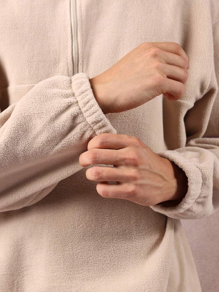 Fleece-Sweatshirt mit halbem Reißverschluss und Stehkragen