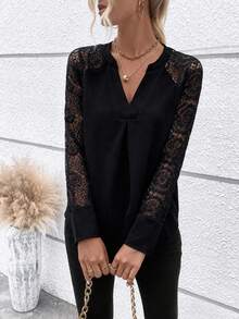 EMERY ROSE Contrast Lace Raglan Sleeve Curved Hem Notched Neckline Blouse For Holiday Party Clothes - Black - View 4