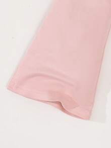 SHEIN Explorewe 女童两件套休闲装，粉色连帽运动衫，印有“LOS ANGELES U.S.A”和“77”图案，搭配带有“77”装饰的喇叭裤，复古风格女童运动服套装，适合日常穿着和学校活动，秋冬季 - 粉色 - 查看 6