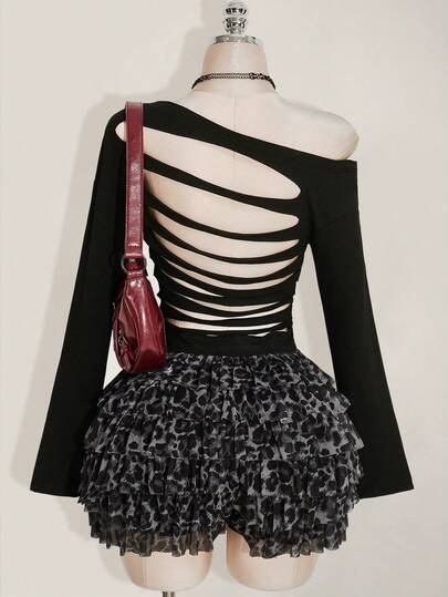 SHEIN ICON 大码不对称露肩长袖上衣，适合春季、夏季、假日、度假、伊比沙岛、音乐节、锐舞派对、酷女孩、荒岛求生等场合。