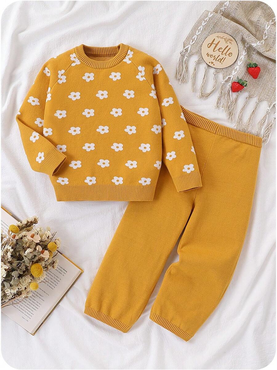 SHEIN Vintaside Kids 女童和幼儿休闲、时尚、可爱卡通花朵毛衣和毛衣+毛衣裤羊毛套装,适合旅行和外出 - 黃色 - 查看 1