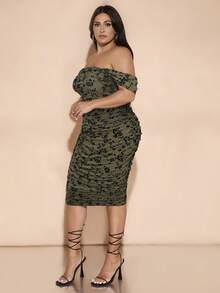 SHEIN BAE Plus Size Olive Green Summer Elegant Women Off Shoulder Ruched Midi Dress, Floral All-Over Print Flocked Wedding Guest Birthday Party Clothes - Army Green - View 3