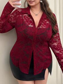 CovetEZ Blusa de encaje de manga larga y talla grande en rojo - Burdeos - Ver 9
