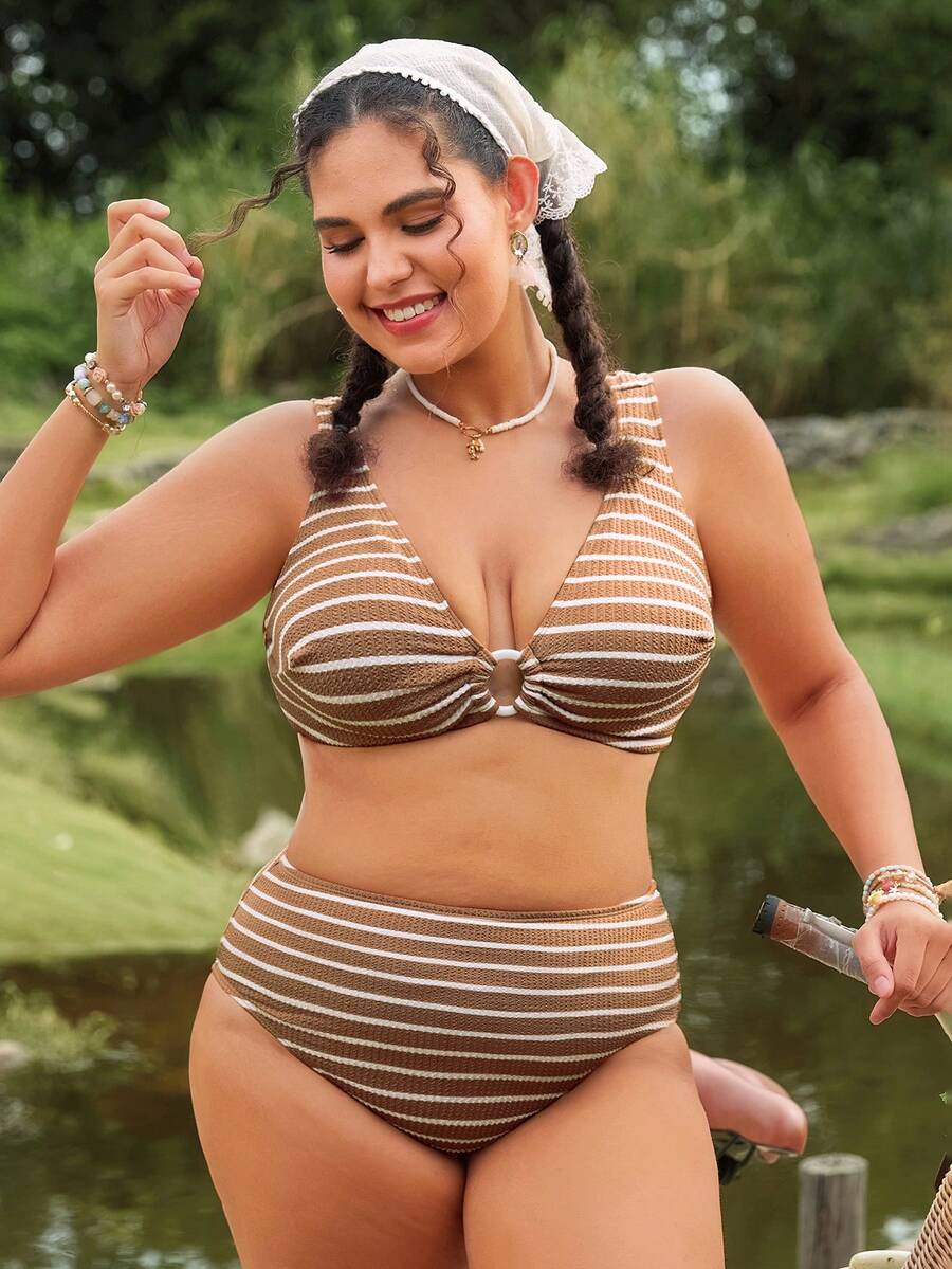 SHEIN Swim Mod Black & White Striped Plus Size Women Casual Swimwear Sets Brown Striped Plus Size Bikini For Summer Beach Vacation - Brown - View 1