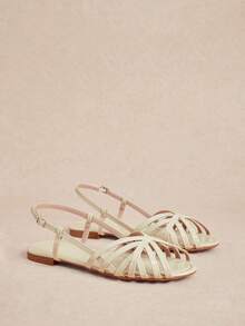 Rosivie 女士方头平底金色 PU 休闲凉鞋，舒适适合户外、沙滩、日常穿着 - 米色 - 查看 9