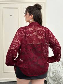 CovetEZ Blusa de encaje de manga larga y talla grande en rojo - Burdeos - Ver 7