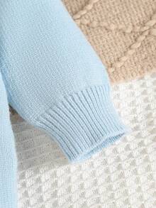 SHEIN Baby Sweater Jumpsuit, Newborn Infant Unisex Turtleneck Long Sleeve Knitted Jumpsuit With Feet, Comfortable For Autumn/Winter, Elegant & Fashionable For Home, Daily Wear, And Travel Baby Blue Knitted Outfit For Baby Newborn Sweater Romper Baby Knit Jumpsuit 0 3 Months Boy Winter Newborn Baby Layette Set