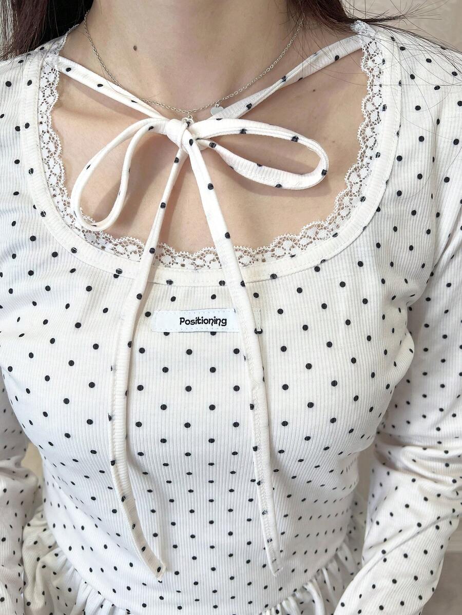FRIFUL Damen Polka Dot Stoff Schleife Kragen Taillierter enger Saum Spitze Patchwork Ballerina Stil Langarm Süßes T-Shirt