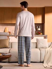 Manfinity Underwear&Sleepwear Basics 男士格子印花拼接口袋长袖上衣和宽松长裤家居服套装，秋冬款，圣诞节 - 棕色 - 查看 2