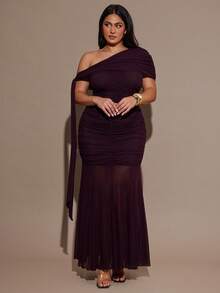 SHEIN BAE Plus Size Burgundy Off-Shoulder Spaghetti Strap Maxi Dress With A Flowing Skirt Is Elegant And Sophisticated, Suitable For Holidays, Weddings, Birthdays, Graduations, And More. It Can Also Be Worn As A Fitted Dress, Autumn Dress, Christmas Costume, Halloween Costume, Date Outfit, Or Wedding Guest Attire. Elegant And Sophisticated Dress Is An Ideal Choice For Wedding Guests. - Coffee Brown - View 4