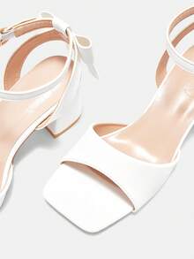 CUCCOO CURVES Giày sandal nơ hở mũi đơn giản cho nữ cỡ lớn, trang phục thường ngày cho chuyến đi chơi mùa hè và hàng ngày - Bạc - Xem 3