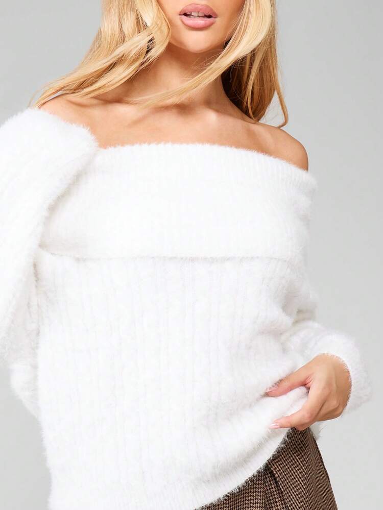 MISSGUIDED Off Shoulder Fuzzy Sweater Long Sleeve Winter Cozy Pullover Fall Fashion Knit Top