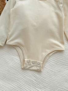 SHEIN 新生儿三件套保暖加厚长袖连体衣、卡通耳朵连帽外套和裤子 - 棕色 - 查看 4