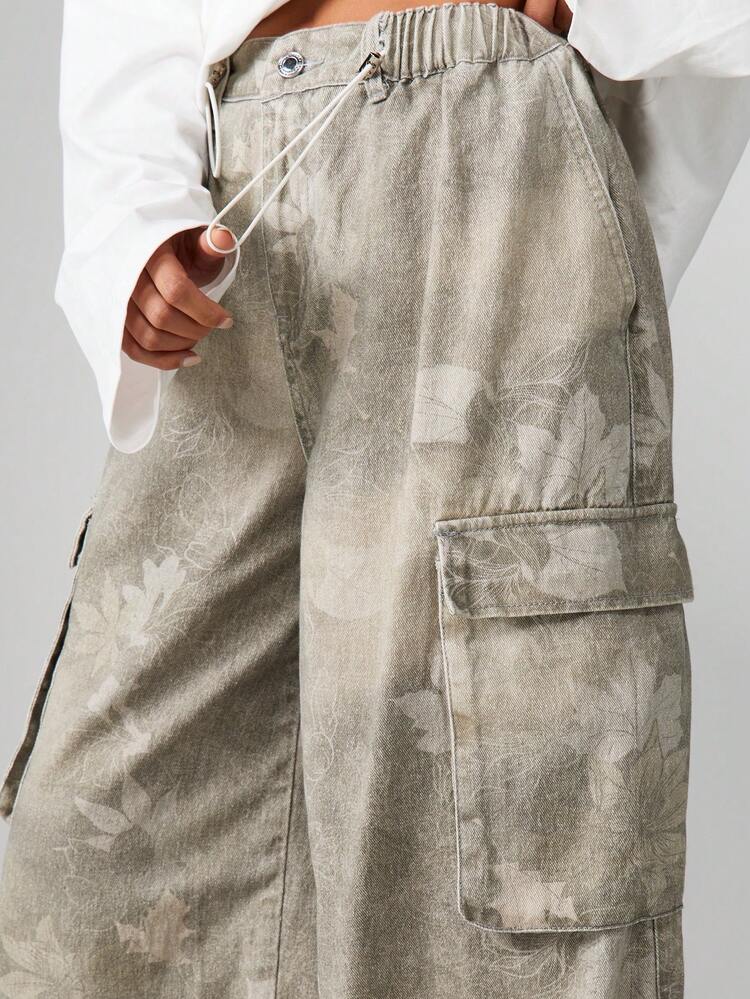 MISSGUIDED Pantalon cargo camouflage à jambes larges pour un style de rue décontracté et urbain