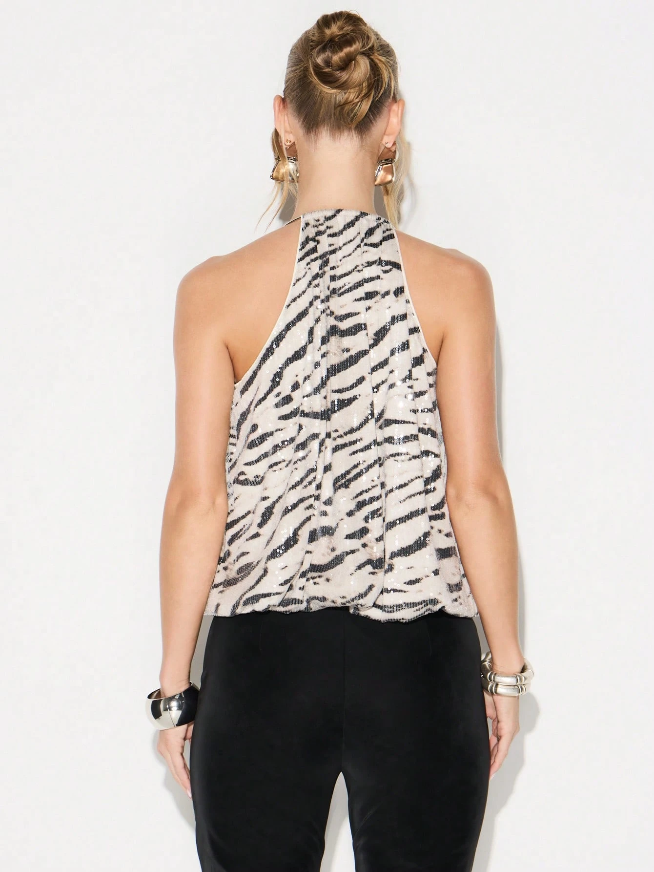 KIZN Body con stampa zebrata e paillettes e scollo profondo