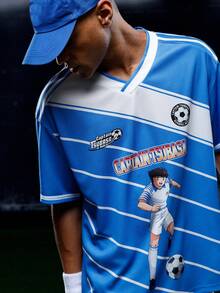 Captain Tsubasa X SHEIN 男士休闲卡通人物图案短袖T恤，夏季 - 藍白色 - 查看 1