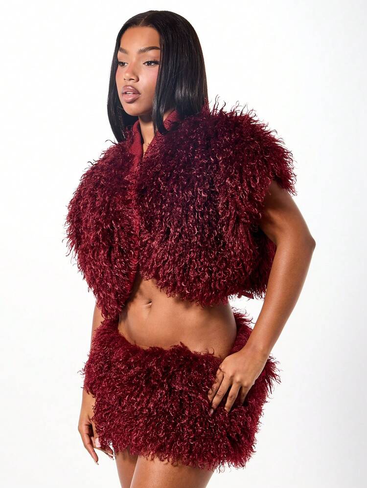 SUMWON WOMEN Faux Fur Oversized Sleeveless Gilet