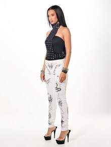 SUMWON WOMEN 带金属配件的铆钉吊带上衣，高领，无袖，紧身，节日风 - 黑色 - 查看 6