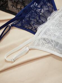 Charlaine 3 件浪漫简约优雅蕾丝暗黑浪漫丁字裤，法式时尚秋季婚礼系列，夏季假日 - 彩色 - 查看 3