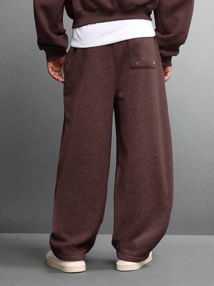 SUMWON Loose Fit Heavyweight Sweatpants With Embroidered Logo Detail Casual Jogger Pants For Loungewear Winter Comfort Plain