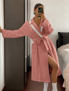 DAZY Jubah Tidur Wanita Lengan Panjang dengan Dekorasi Rumbai Warna Kontras, Kain Chiffon Bertekstur, Potongan Longgar, Musim Dingin - Berwarna merah muda - View 3