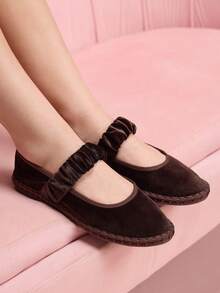 CUCCOO DOLLMOD Giày bệt Mary Jane nhung cổ điển thanh lịch màu nâu, thoải mái, co giãn, xếp ly - Màu nâu Sô-cô-la - Xem 8